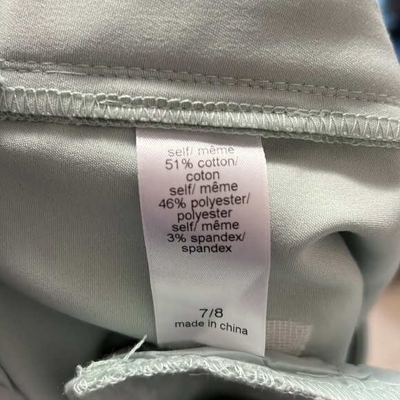 Maurice’s light‎ mint green work dress shorts 7/8 - Picture 4 of 5